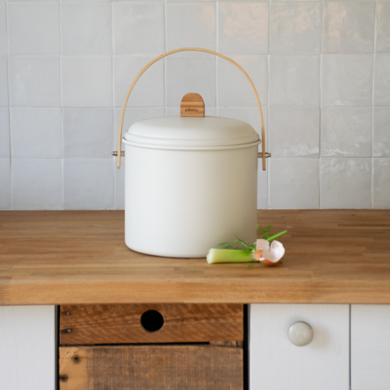 Indoor Steel Compost Bucket - 7 L