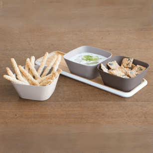 Aperitif-Set: 3 Schalen Und Tablett