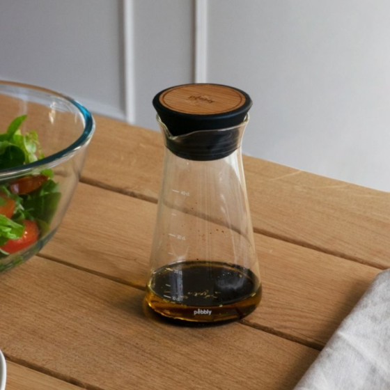 Shaker à Vinaigrette en Verre