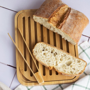 Set Aus Brotschneidebrett S Und Toastzange