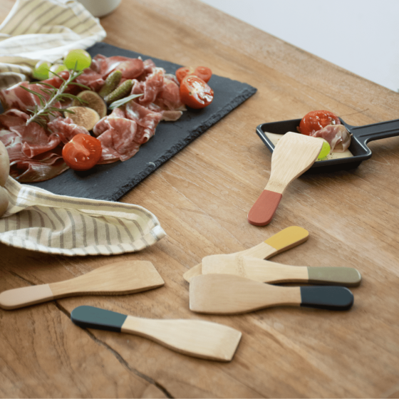 Set of 6 raclette spatulas – multicolor