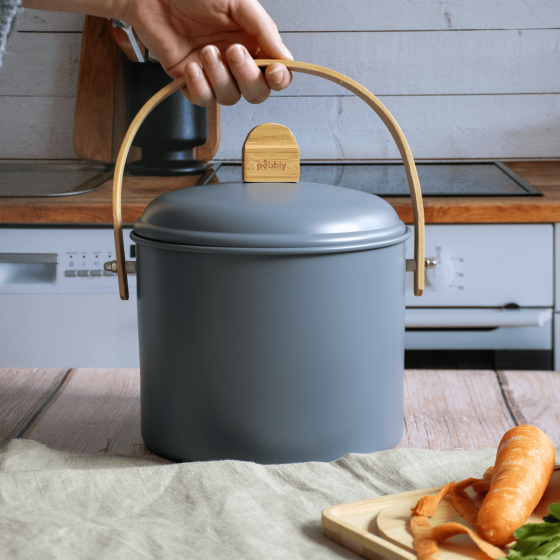 Seau à Compost d'intérieur en Acier avec Filtre Anti-Odeurs - 3,5 L