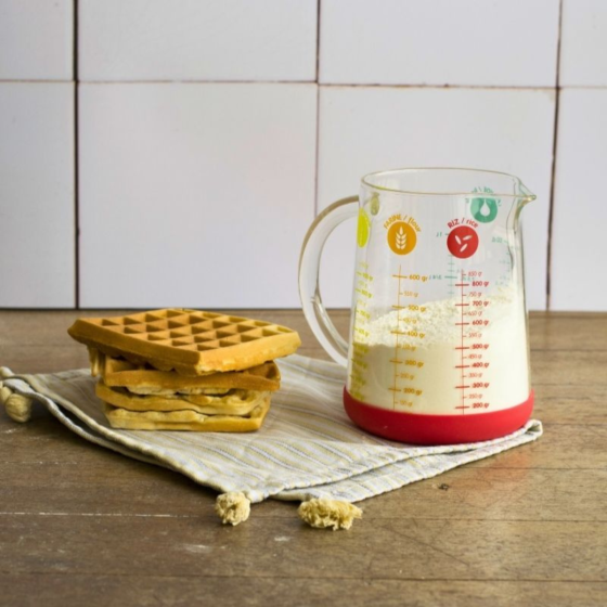 1-Liter-Krug mit Silikonspatel